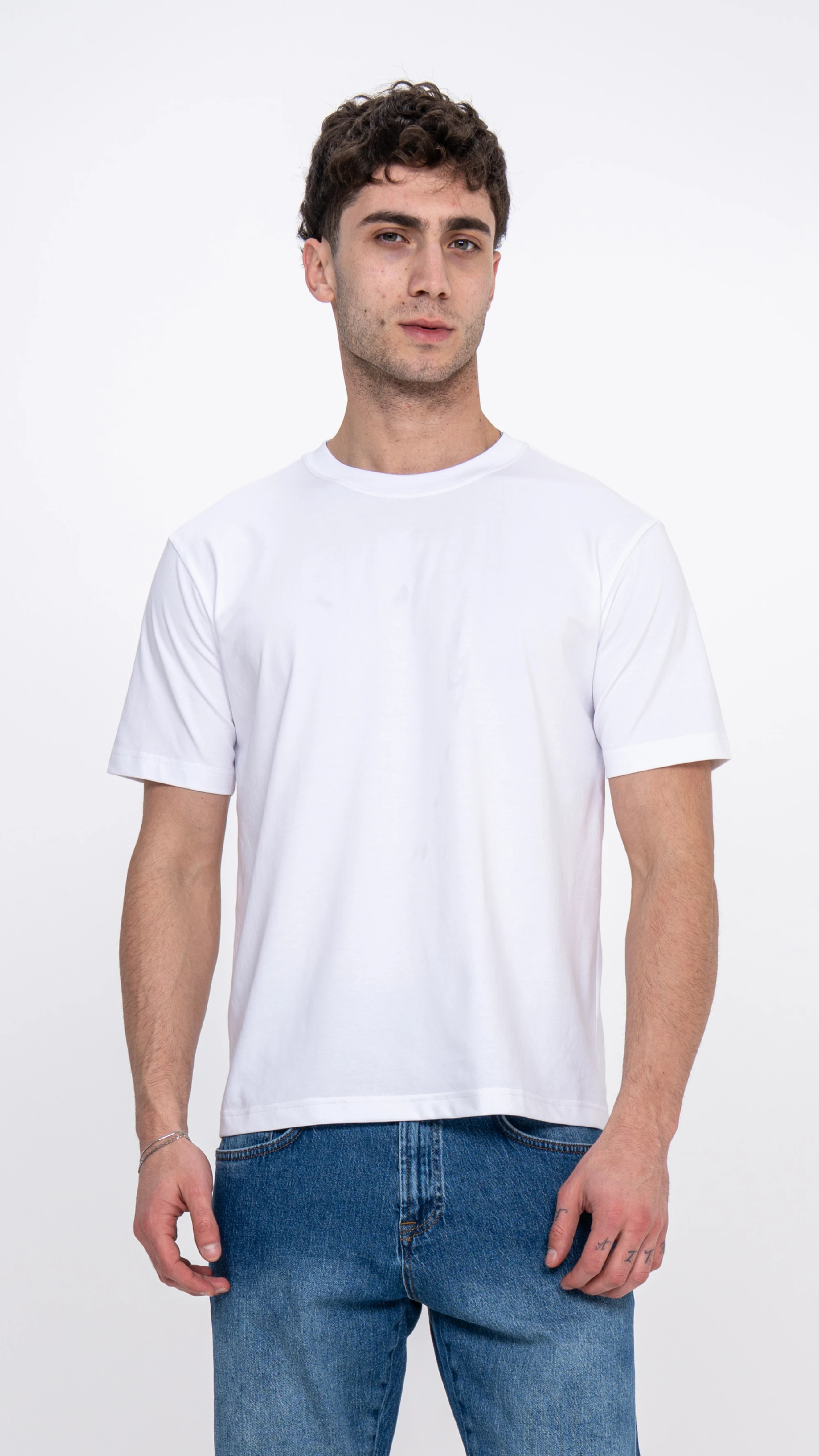 Signature Basic T-shirt